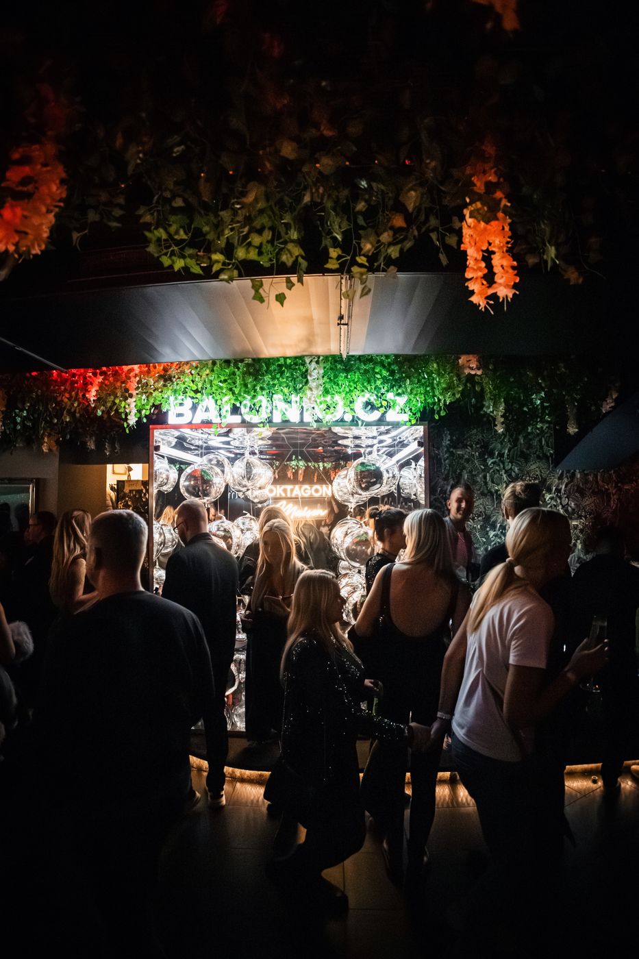 Hosté u Malého Balonia na afterparty OKTAGON × Maison